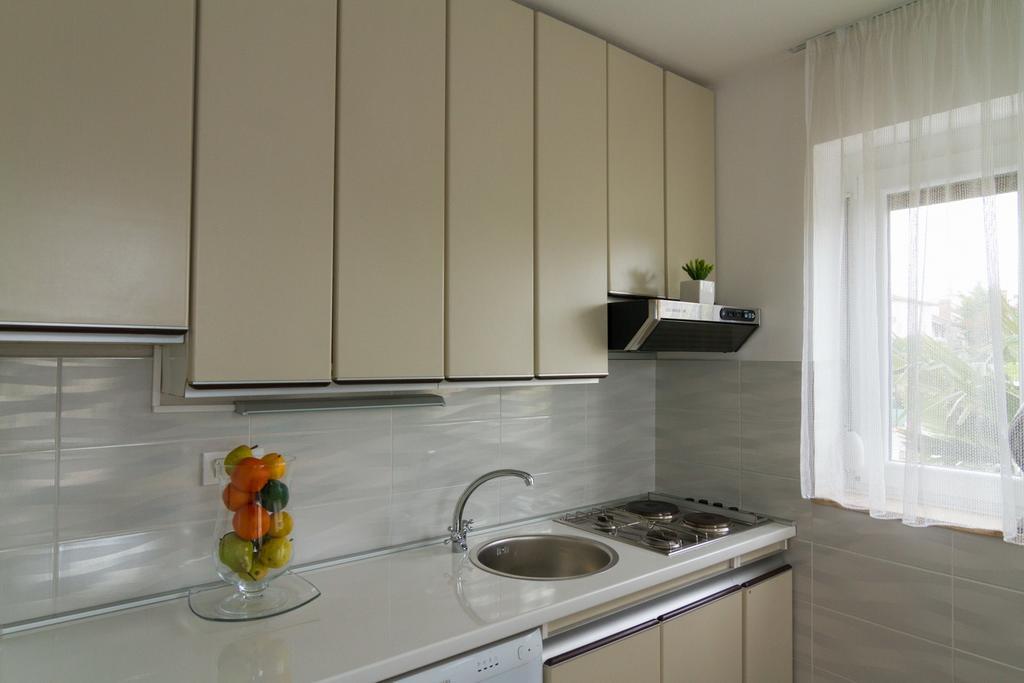 Palm View Apartment